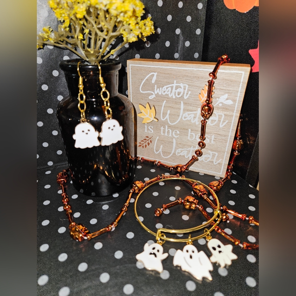 Halloween earrings and bracelet